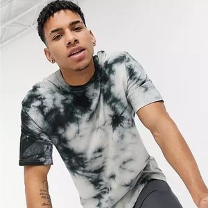 Mens Topman Blk/wht Tye dye T shirt. (New)